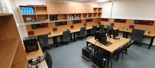 Įrengtos FabLab dirbtuvės