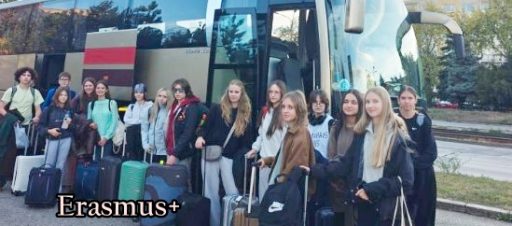 Erasmus+ projektas ,,Ateities mokykla: mokymasis be sienų”. Mokinių išvyka į Rumuniją