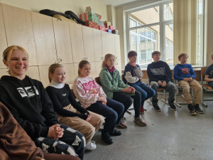 0 (1)